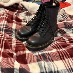 Dr.Martins high top boots