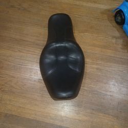 Sportster Seat