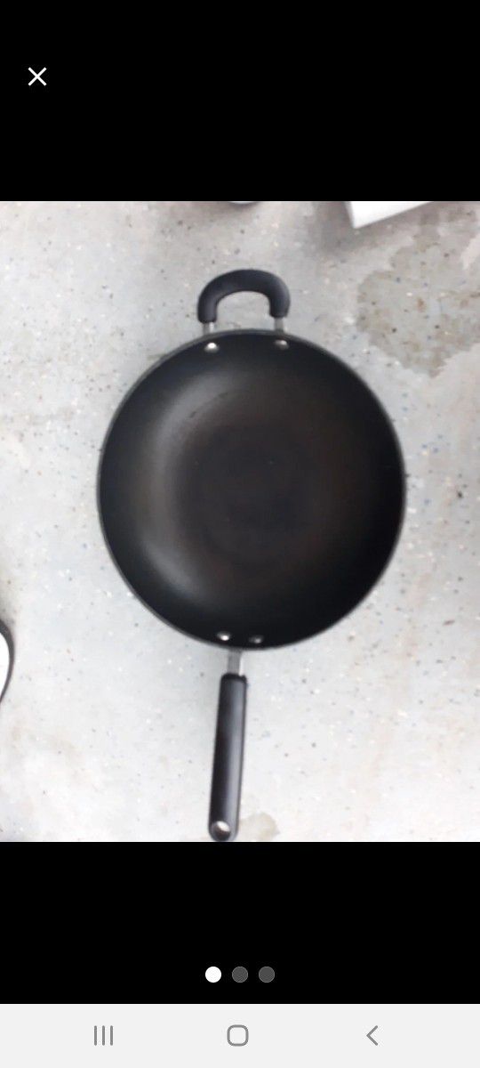 Pampered Chef Frying Pan/wok
