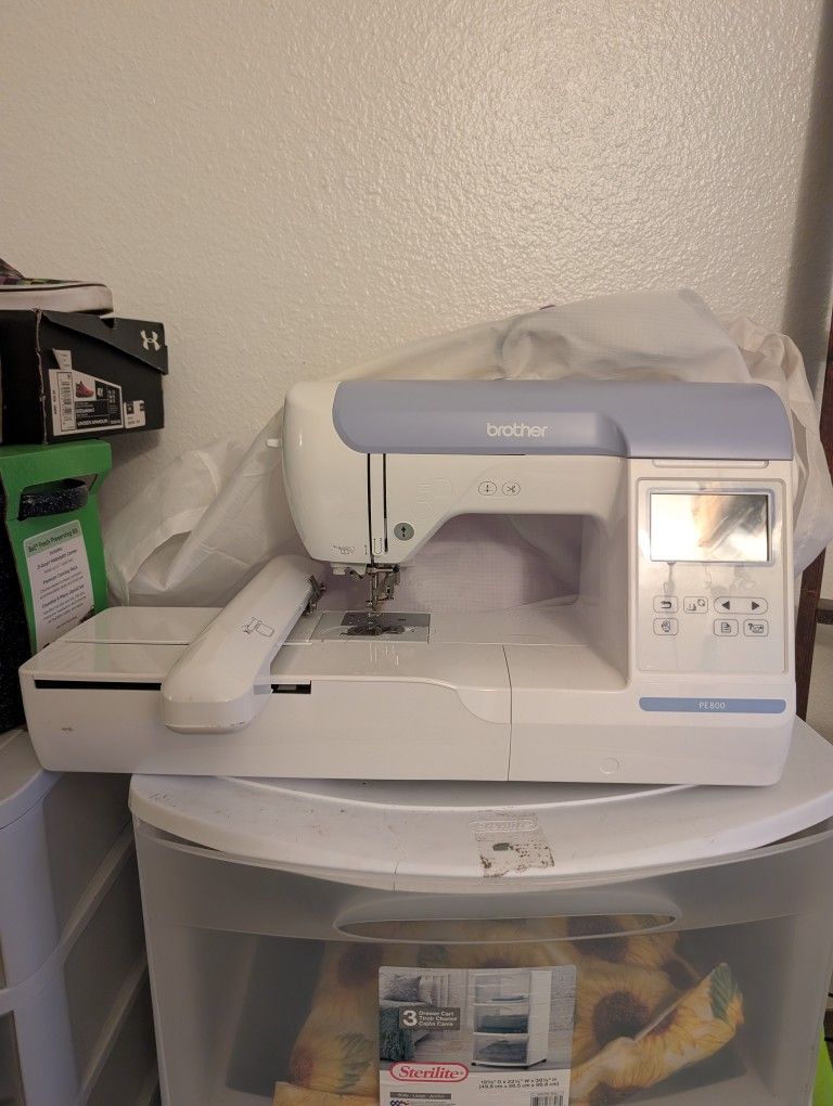 Brand New Pe800 Embroidery Machine (1k+ Original)