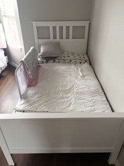 twin bed