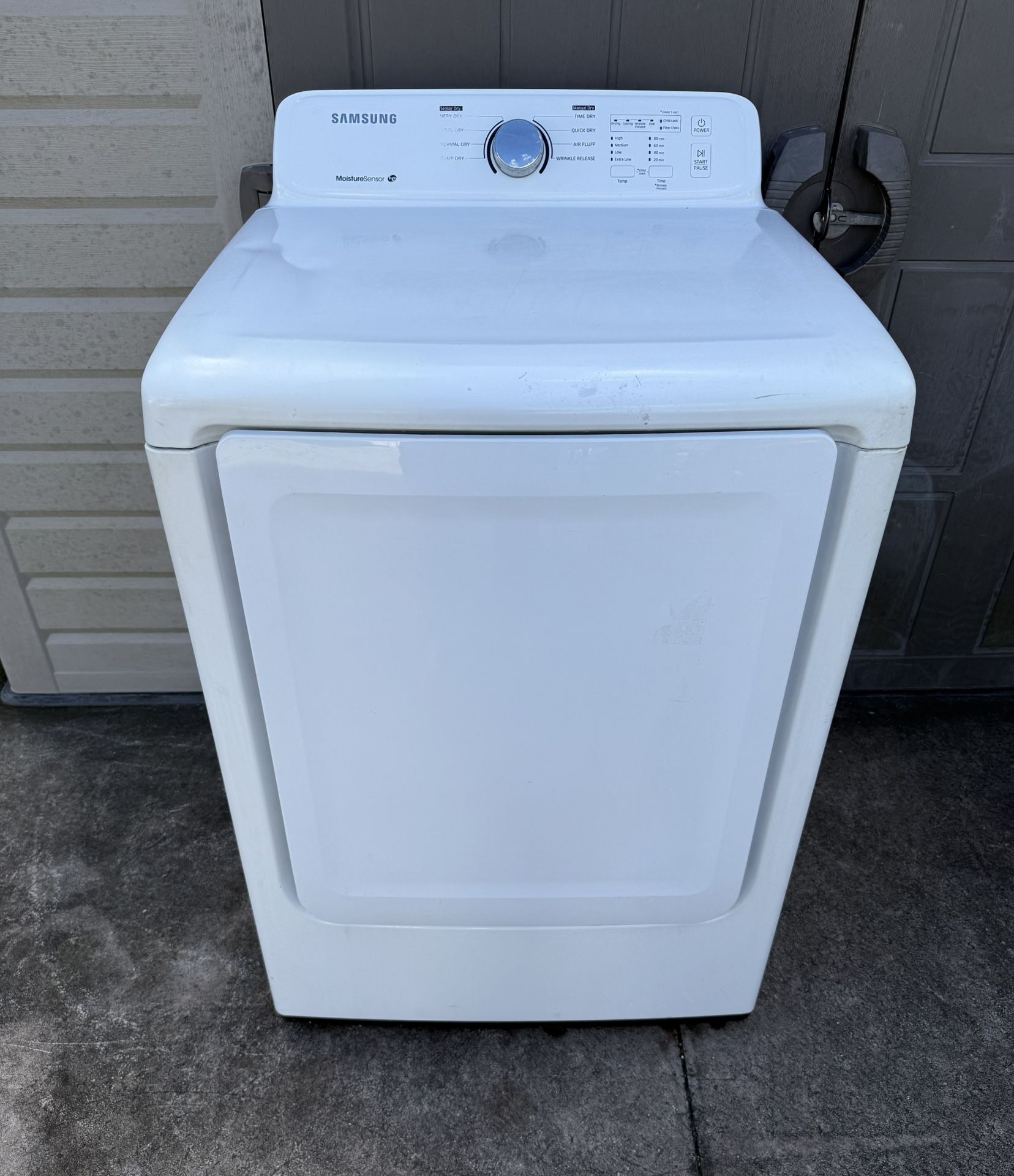 7.2 cu. ft. Vented Electric Dryer in White with Sensor Dry/Secadora Blanca