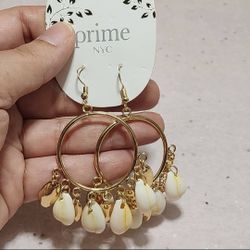 Chandelier Hoop Earrings  Seashells - Gold