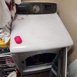 Washer And Dryer 3yrs Old