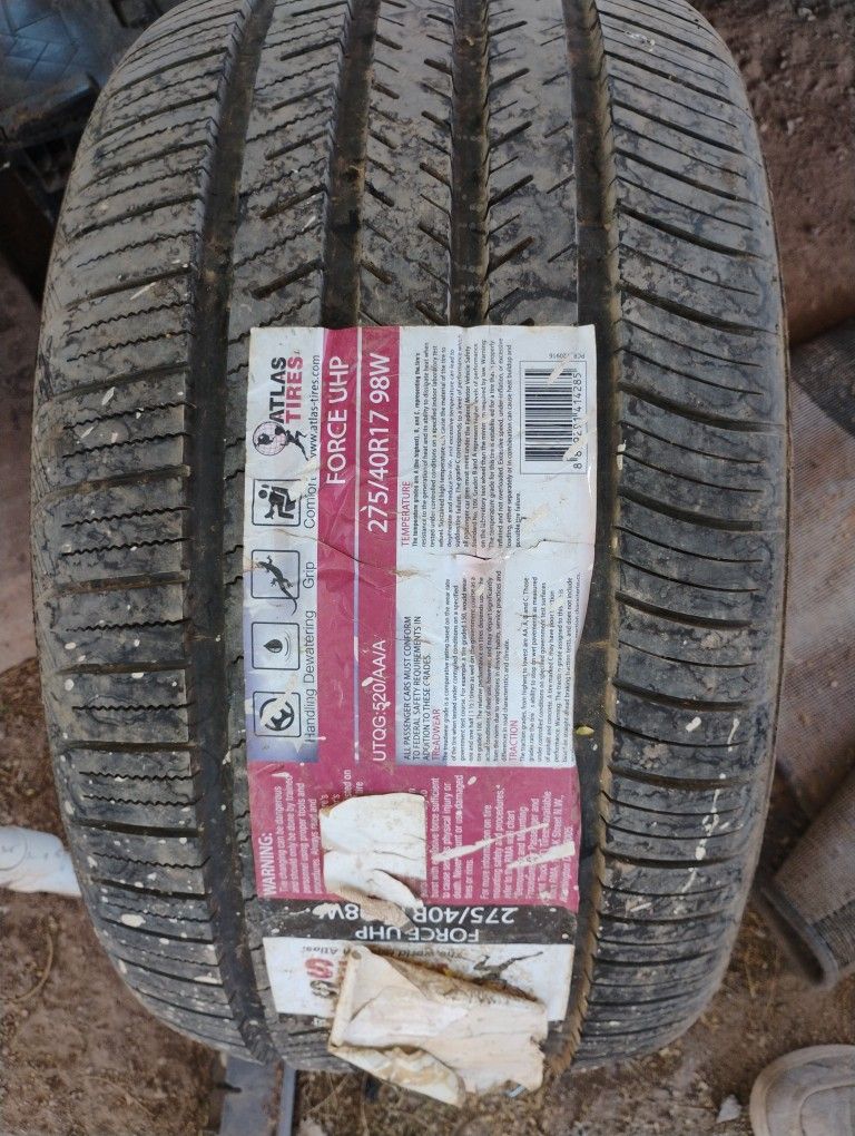 New Atlas Tire 275 40 R17 98 W