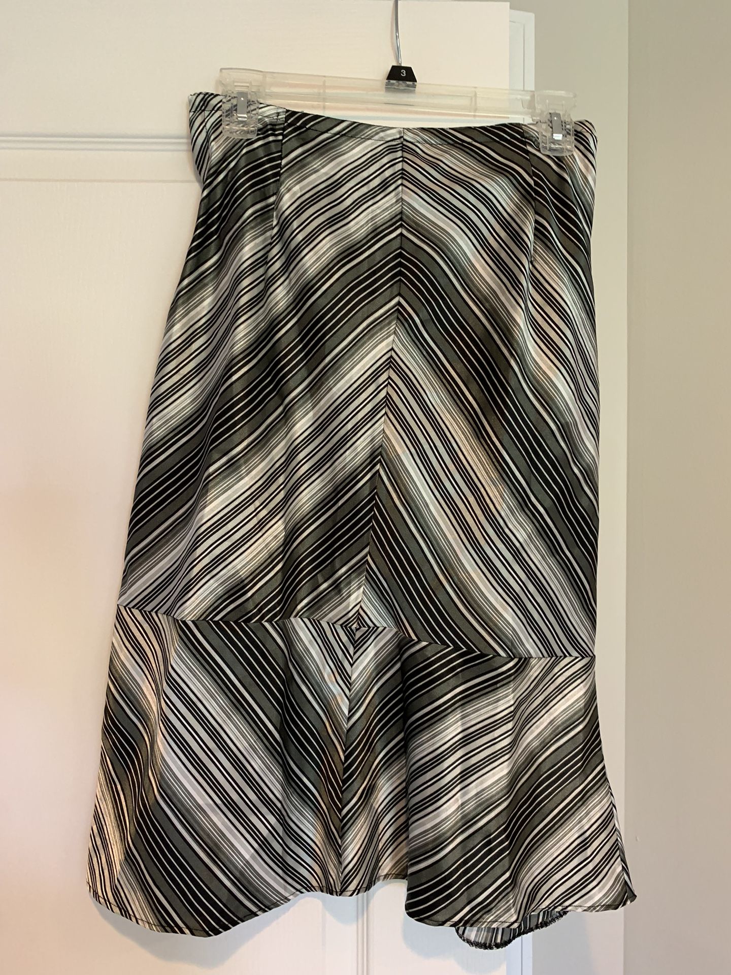 Like NEW striped skirt (25” waist)