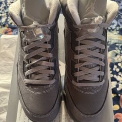 Air Jordan 5 Retro Wolf 🐺 Grey
