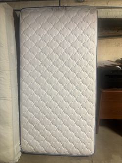 Twin Mattress White Quilted
