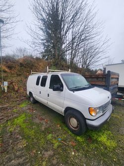 2002 Ford E-150