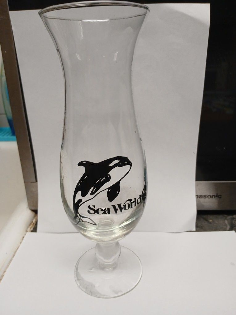 SeaWorld Goblet