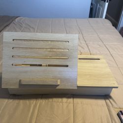 Lap table / Desk 