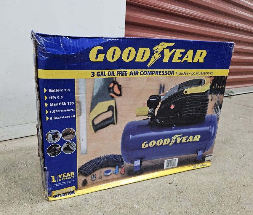 GOODYEAR 3 Gallon Horizontal Air Compressors. 135 Max Psi.