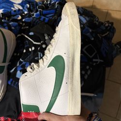 Nike Blazers 10.5
