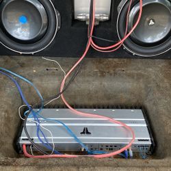 Jl Audio Slash 1000 1 Amp And 13.5 Wt5 Subs for Sale in Saluda