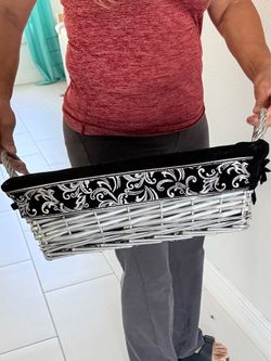 Storage basket color silver with black cover like new