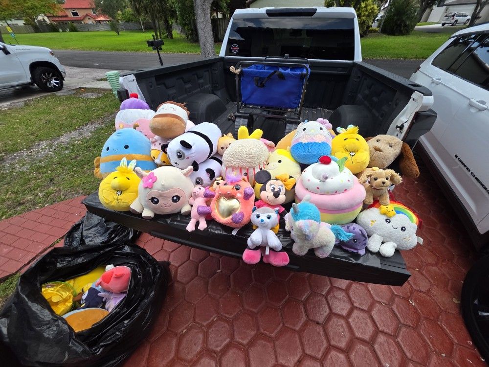 Plushies Take All