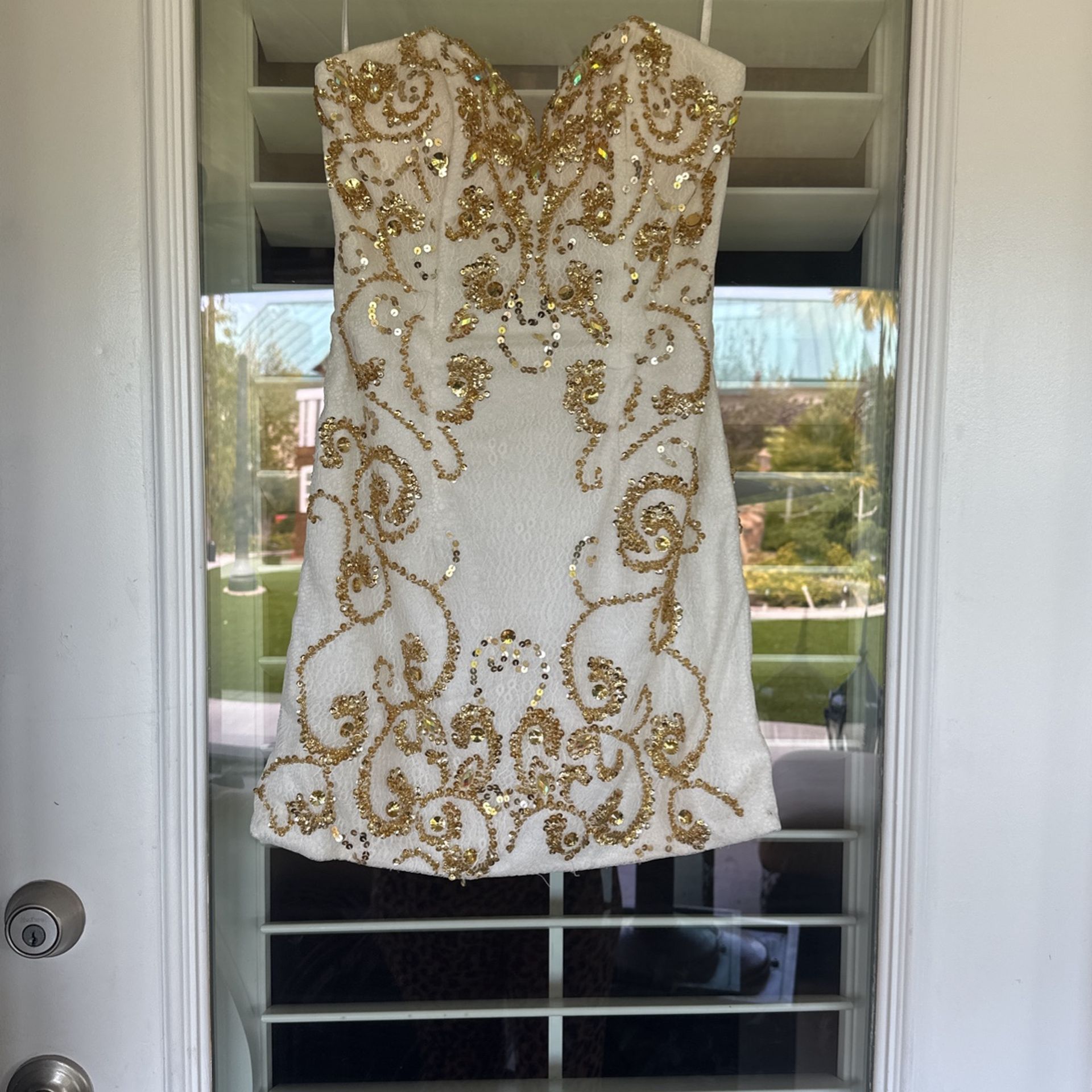 Gold Strapless Prom/Formal Dress