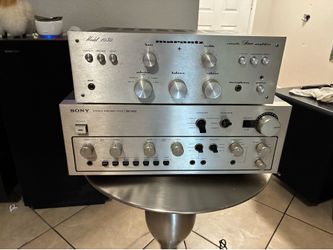 Vintage amplifier marantz