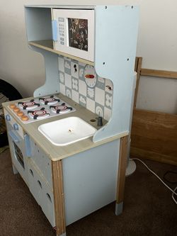 Kids Kitchen