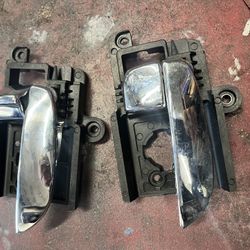 Inner Door Handles 2010 Hyundai Elantra