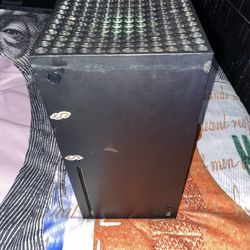 Xbox One Series X  1TB (read Description)