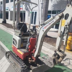 Takeuchi TB210 Mini Excavator 