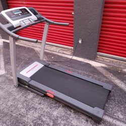 Gym Treadmill (Local Delivery)