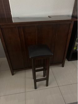Bar and stool