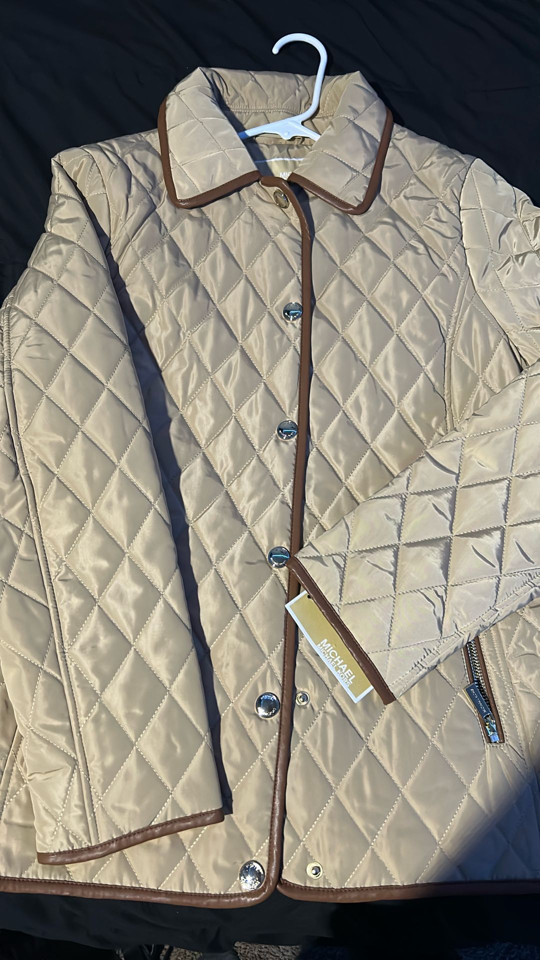 Michael Kors Jacket Worth 150 And Selling For 110$