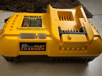 Dewalt 20v 8ah Fast Charger New
