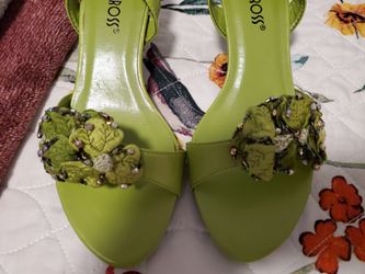 Ciciross lime sandles