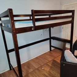 Solid wood Twin bunk bed