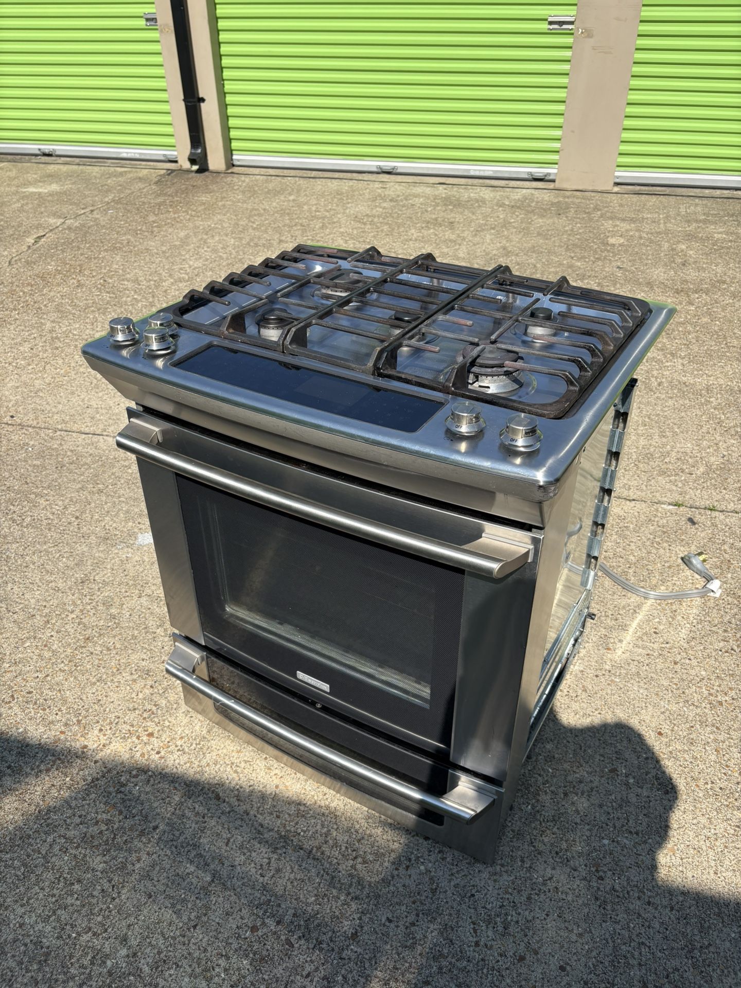 Electrolux Dual Fuel Range 30”