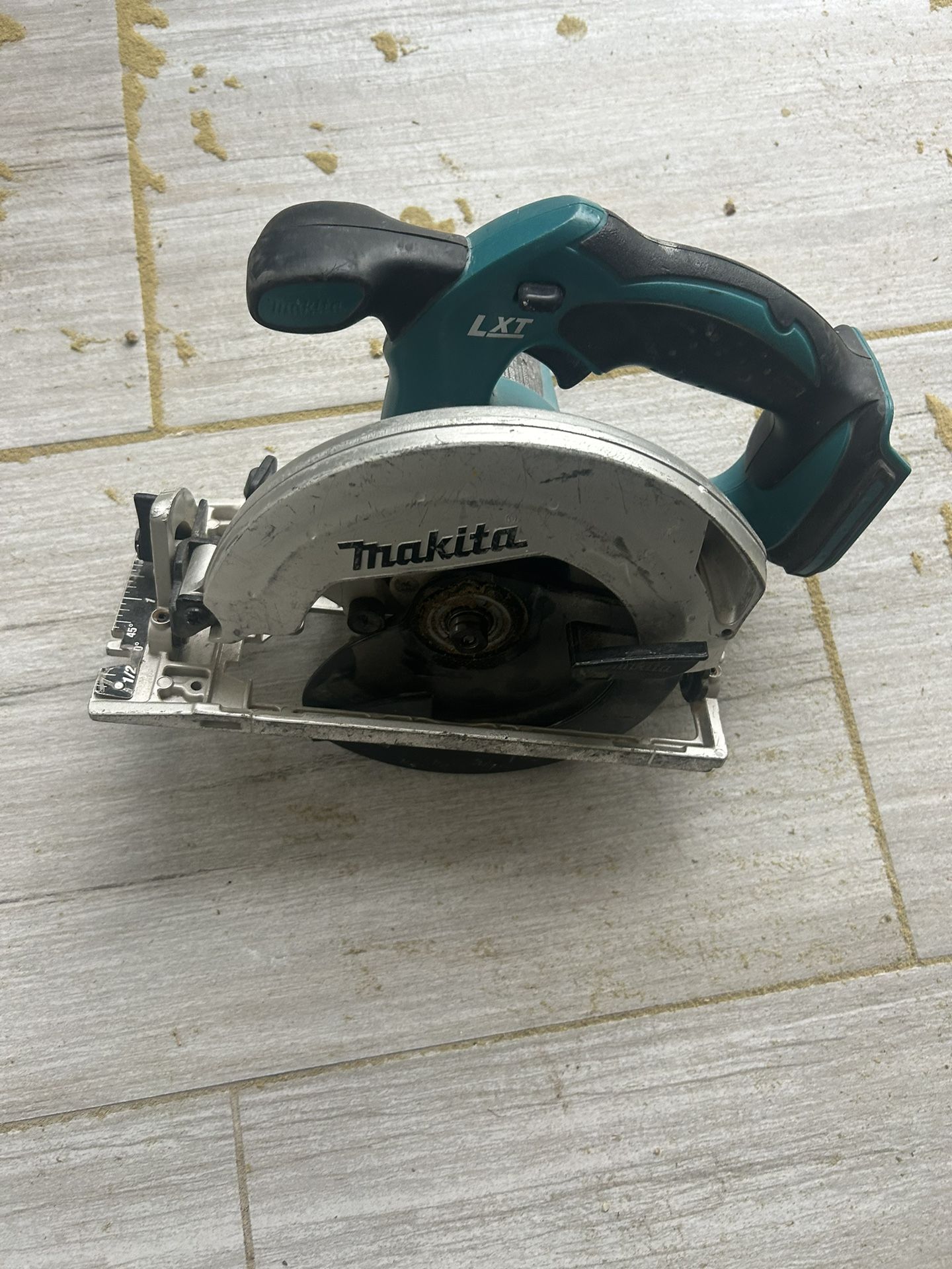 Makita Saw