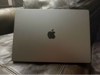 16” MacBook Pro M1 Max - 4TB SSD - 64 GB RAM - Excellent