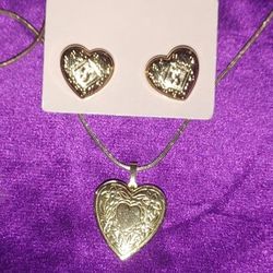 Heart Locket Set, Goldtone. Valentine's