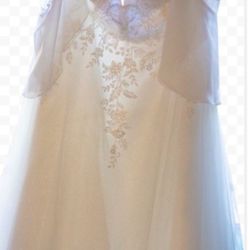 WEDDING DRESS