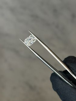 4.04CT Cushion Lab Diamond – I Color, VVS2, IGI Paper