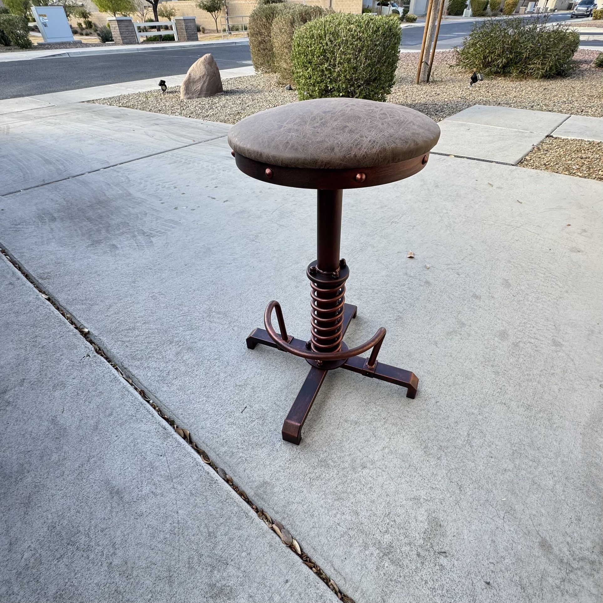 Topower Industrial Retro Vintage Farm PU Seat Tractor Stool Kitchen Swivel Height Adjustable bar Stool Copper