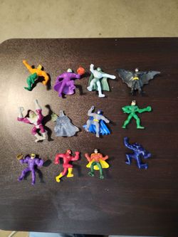 2011 DC Batman brave and bold 12 figure lot