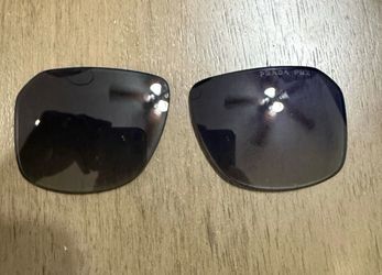 Prada PS04ws