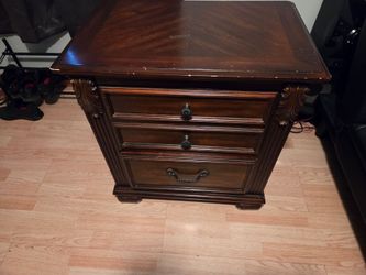 Night stand