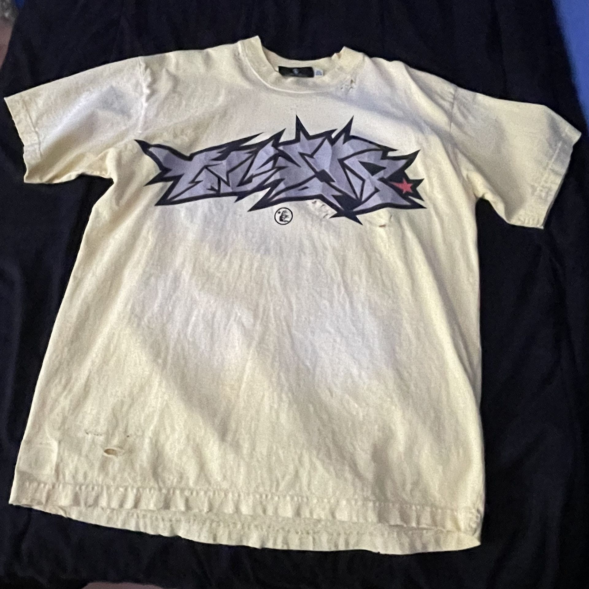 Hellstar Cracked Logo Tee ‘Yellow’