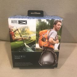 (NEW In Box!) ALTEC LANSING VERSA 2 GO BLUETOOTH SPEAKER