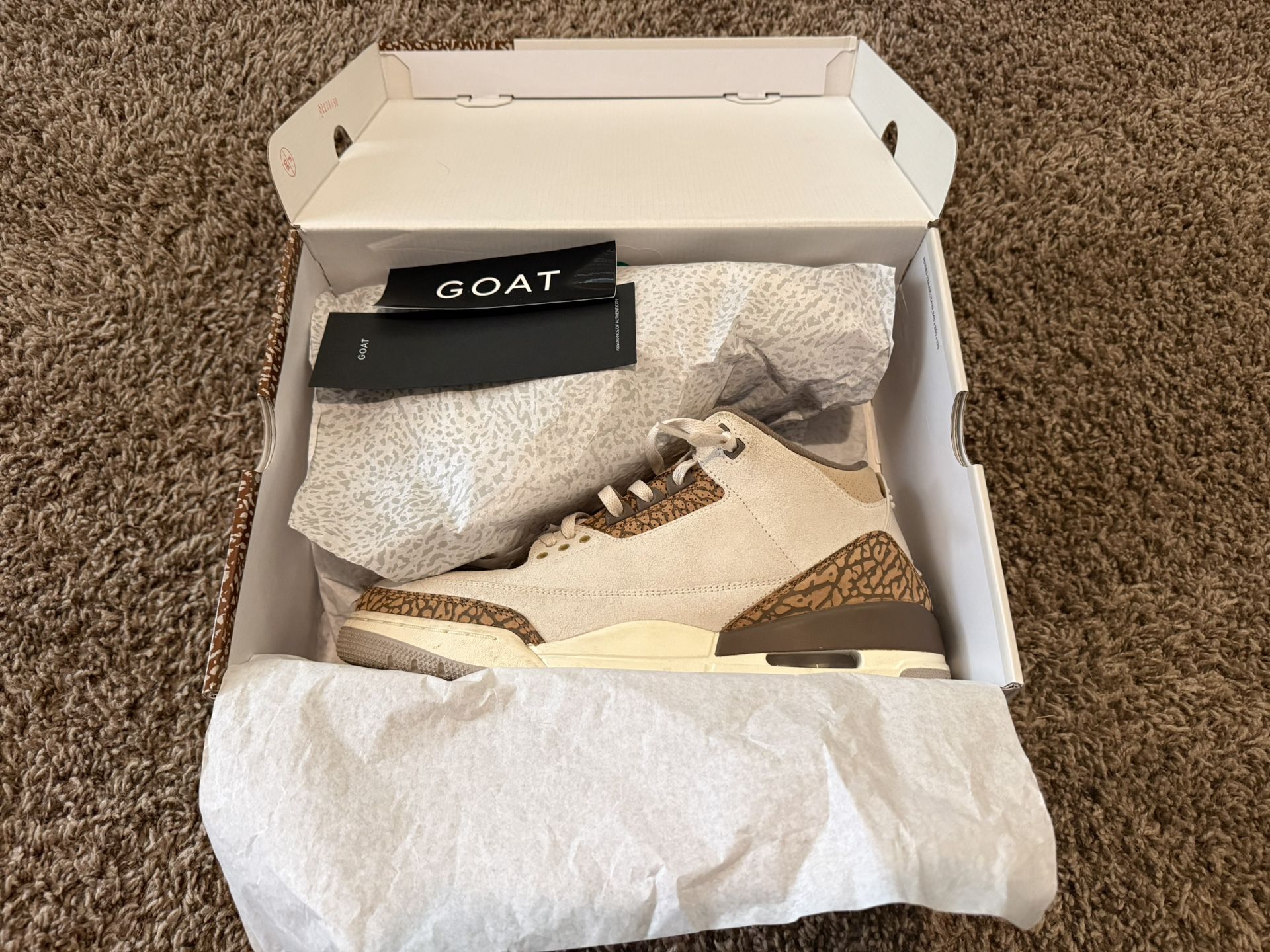 Jordan 3 Retro 'Safari' trainers in white and brown