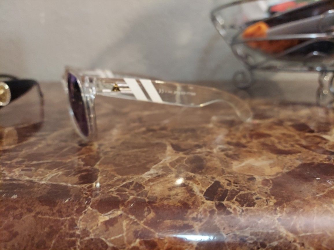 Blenders Sunglases