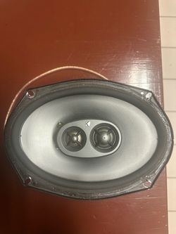 6x9 Speakers two