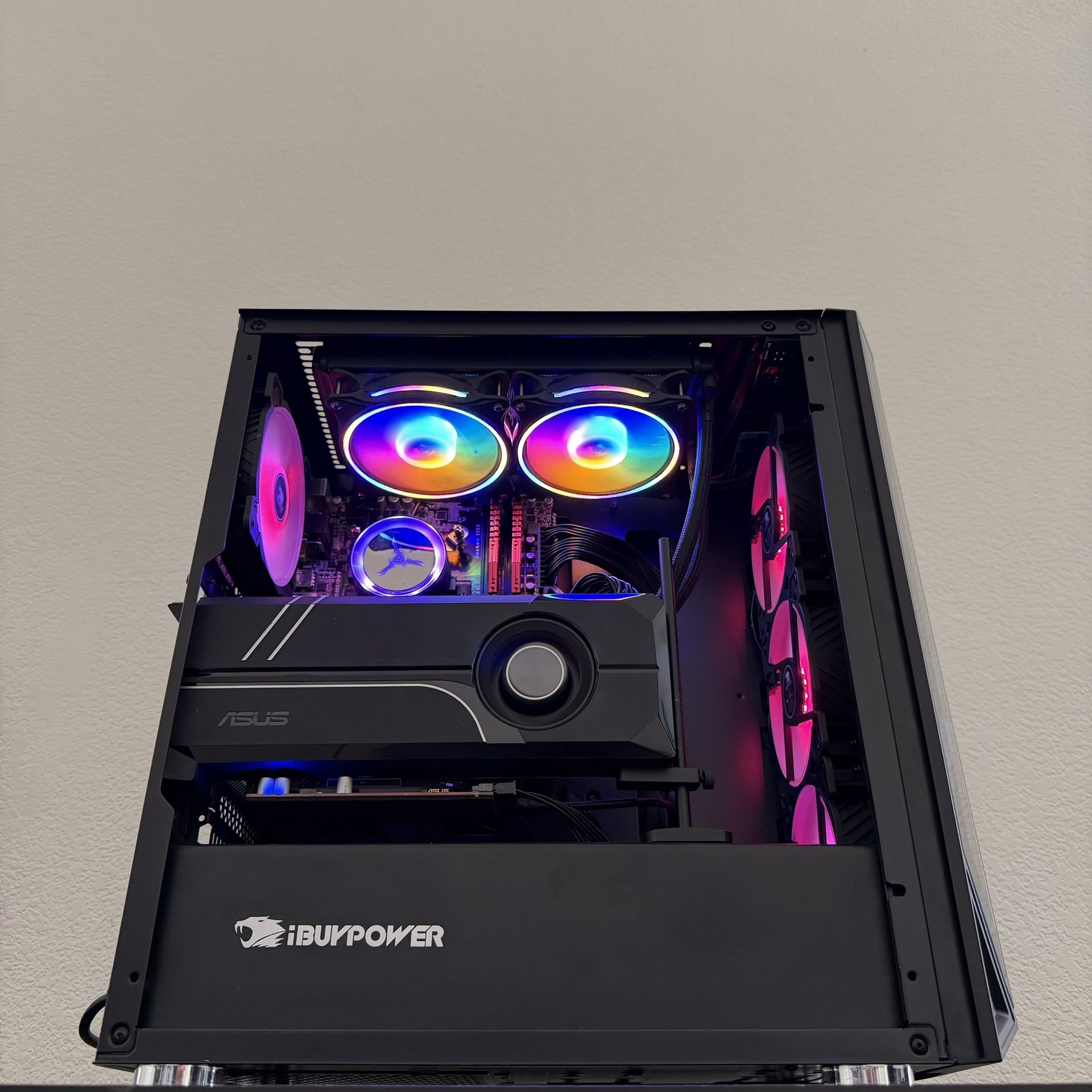 FAST Liquid Cooled Midrange Gaming PC Computer (i7-6700, GTX 1070 Ti, 16GB RAM, 128GB SSD + 500GB HDD, WiFi)