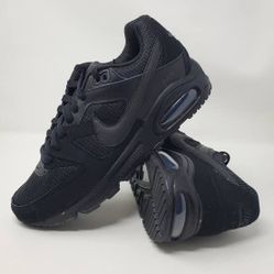 Triple BLACK COMMAND NIKE AIR MAX