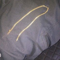 Bzi 18k Gold Bracelet.